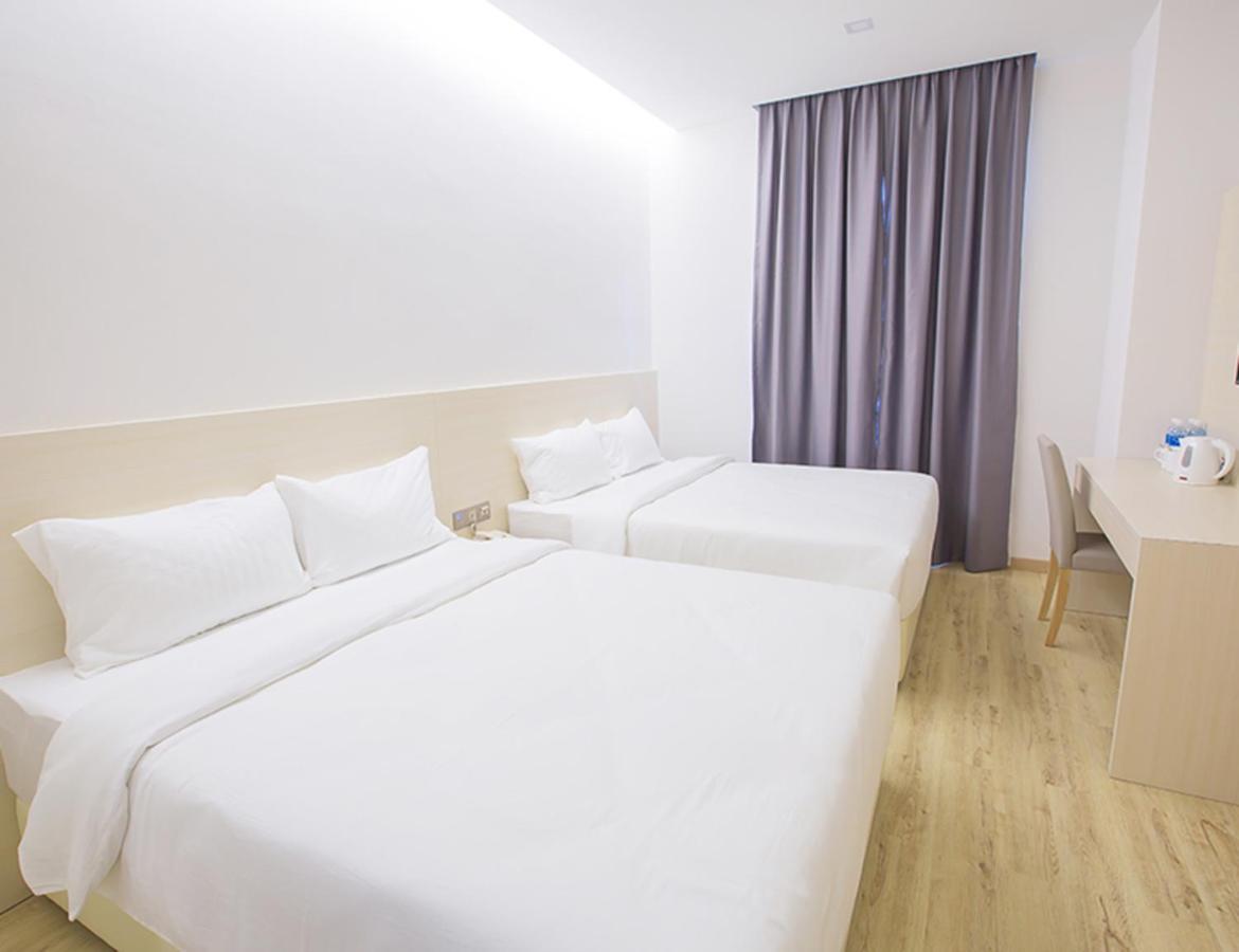 Minimalist Hotel Johor Bahru Kültér fotó